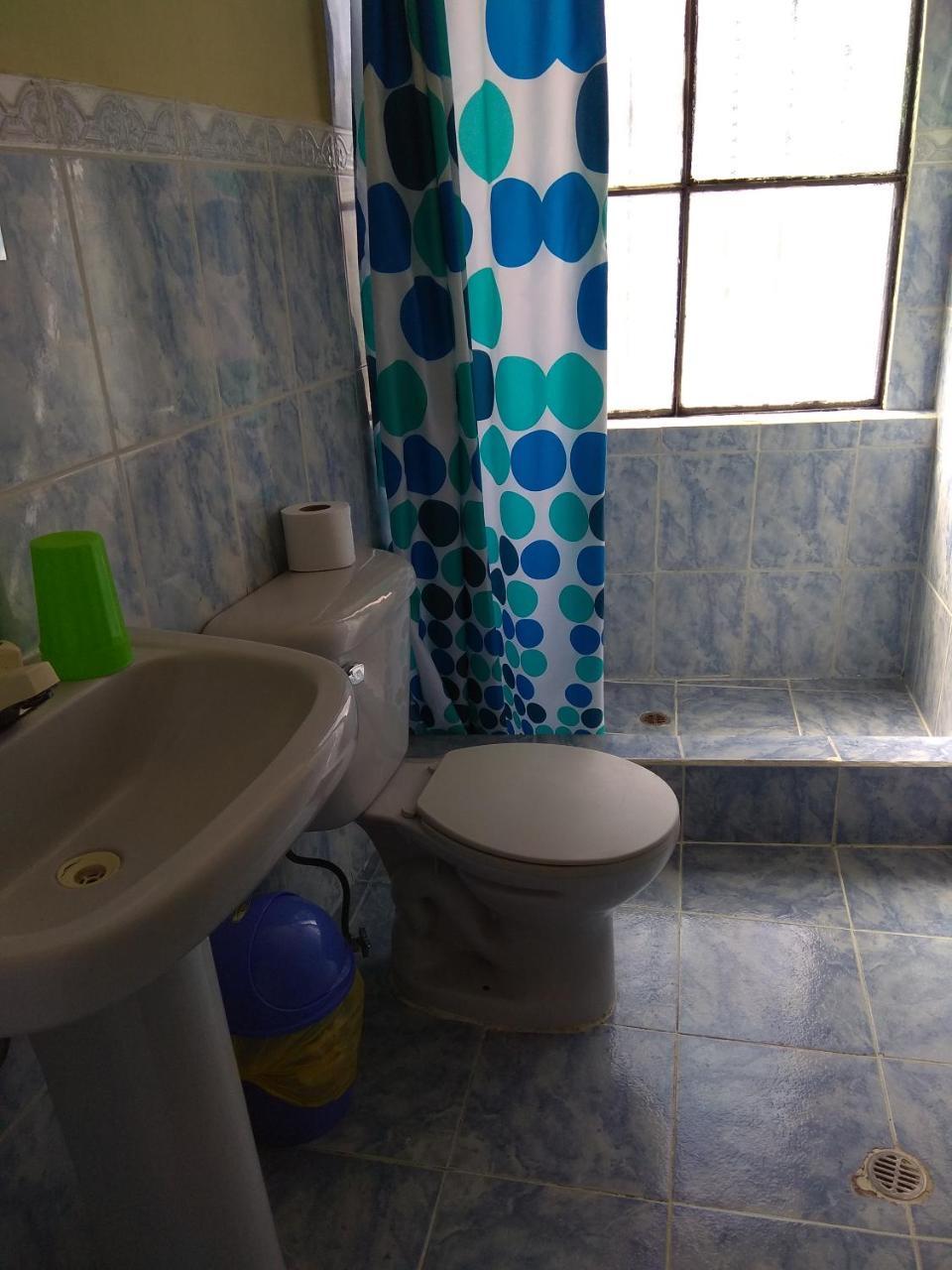 Hostal Mediodia 키토 외부 사진