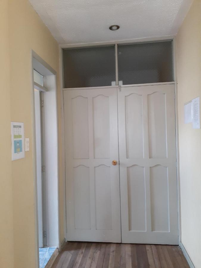 Hostal Mediodia 키토 외부 사진