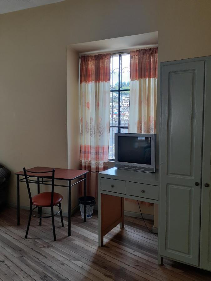 Hostal Mediodia 키토 외부 사진