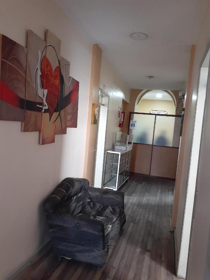 Hostal Mediodia 키토 외부 사진
