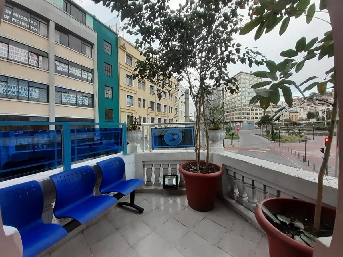 Hostal Mediodia 키토 외부 사진