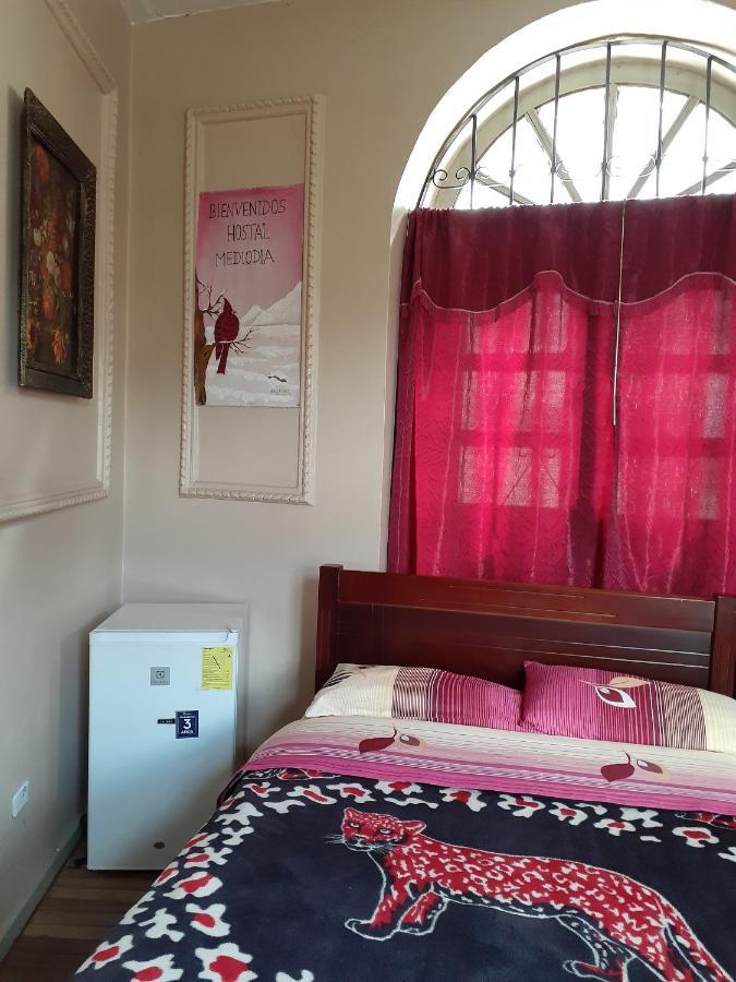 Hostal Mediodia 키토 외부 사진