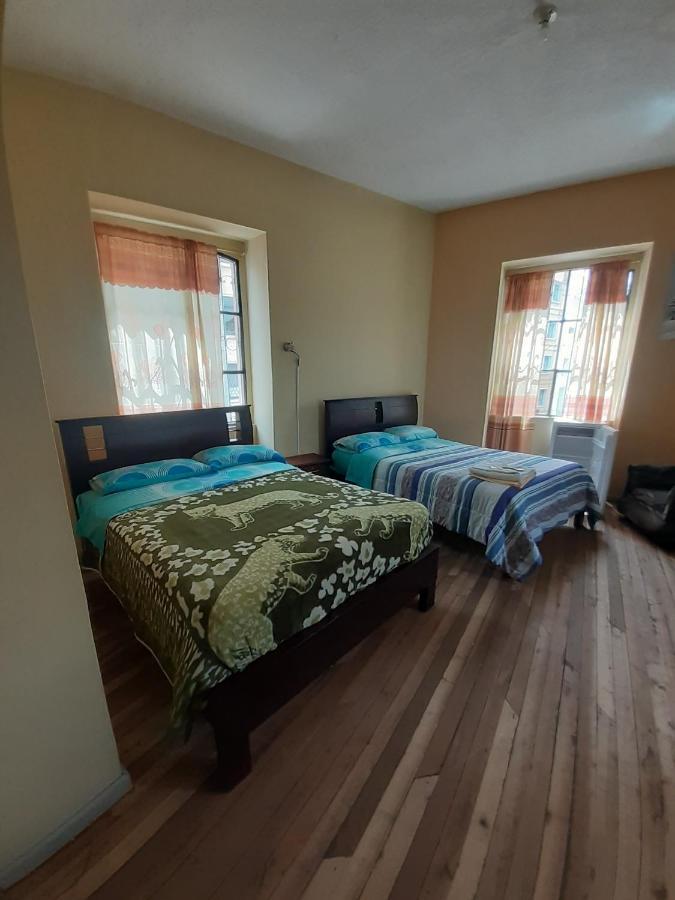 Hostal Mediodia 키토 외부 사진